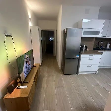 Apartment Two Bedroom Center Zvonimir *