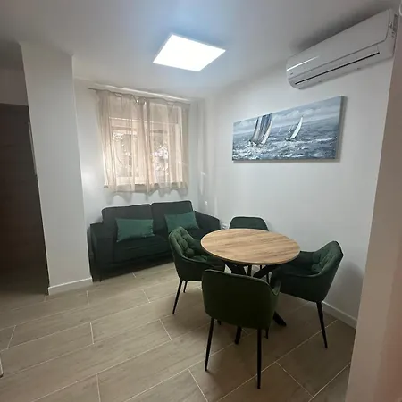 Two Bedroom Center Zvonimir Apartman