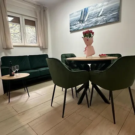 Two Bedroom Center Zvonimir