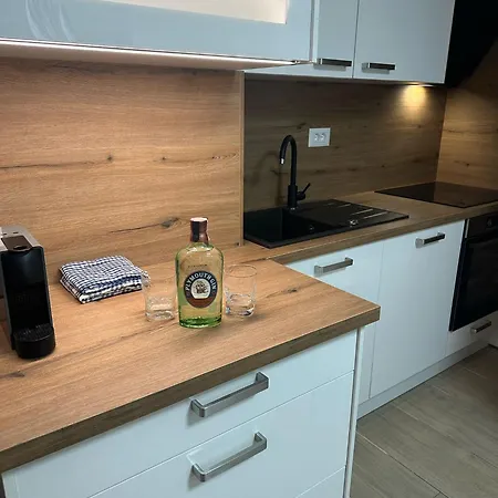 Two Bedroom Center Zvonimir Appartamento Spalato