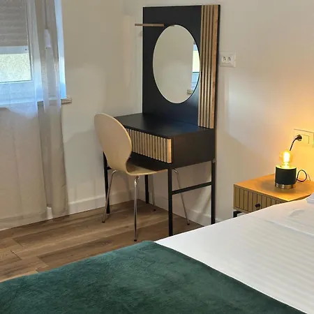 Appartamento Two Bedroom Center Zvonimir