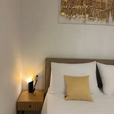 Two Bedroom Center Zvonimir *