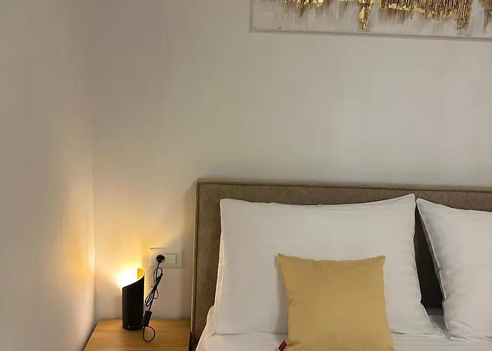 Two Bedroom Center Zvonimir *