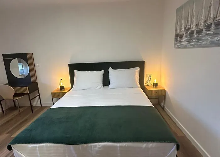 Two Bedroom Center Zvonimir Lägenhet