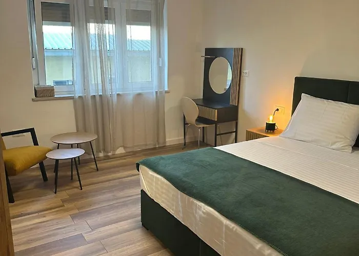 Two Bedroom Center Zvonimir Split