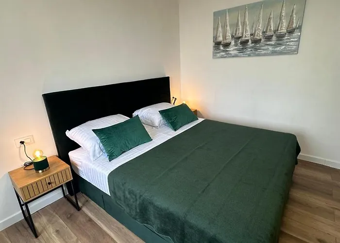 Two Bedroom Center Zvonimir * Split